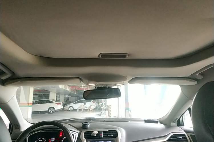 Used Ford Mondeo 2013 2.0L GTDi 200 Fashion Edition Headliner