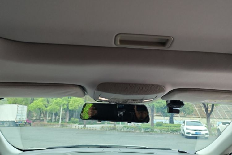 Used Ford Mondeo 2013 2.0L GTDi 200 Fashion Edition Headliner