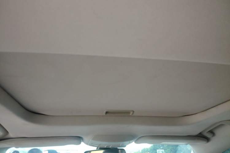 Used Ford Mondeo 2013 2.0L GTDi 200 Fashion Edition Headliner