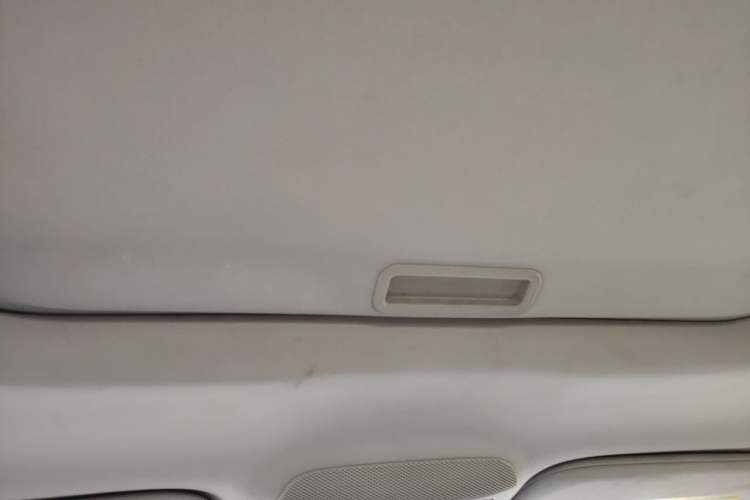 Used Ford Mondeo 2013 2.0L GTDi240 Luxury Sport Model Headliner