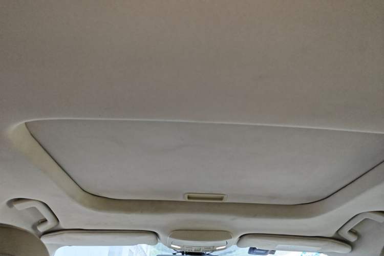 Used Ford Mondeo 2013 2.0L GTDi 200 Luxury Model Headliner