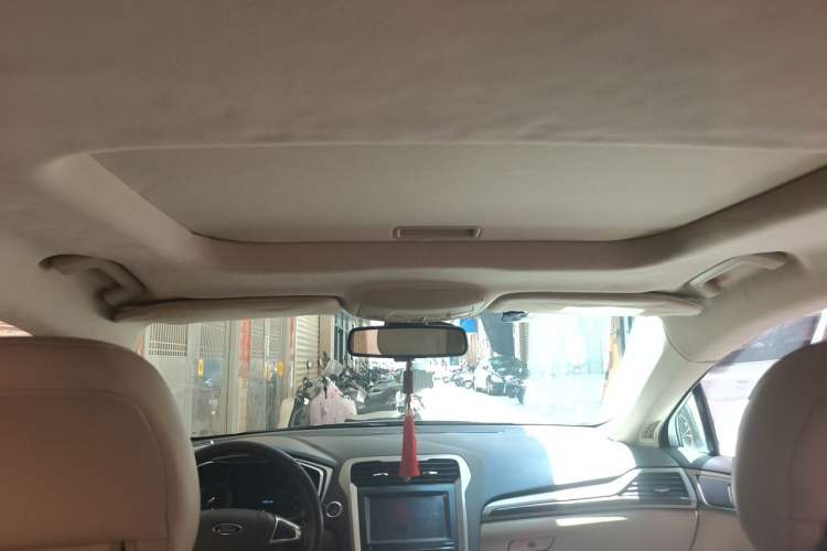 Used Ford Mondeo 2013 2.0L GTDi 200 Fashion Edition Headliner