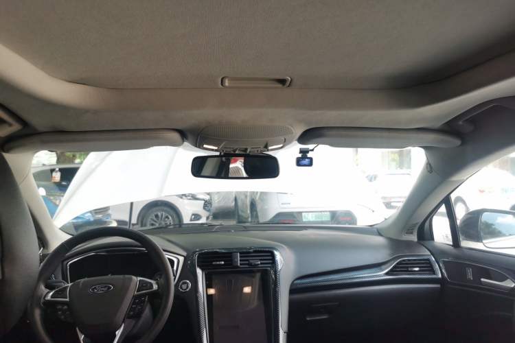 Used Ford Mondeo 2013 2.0L GTDi 200 Fashion Edition Headliner