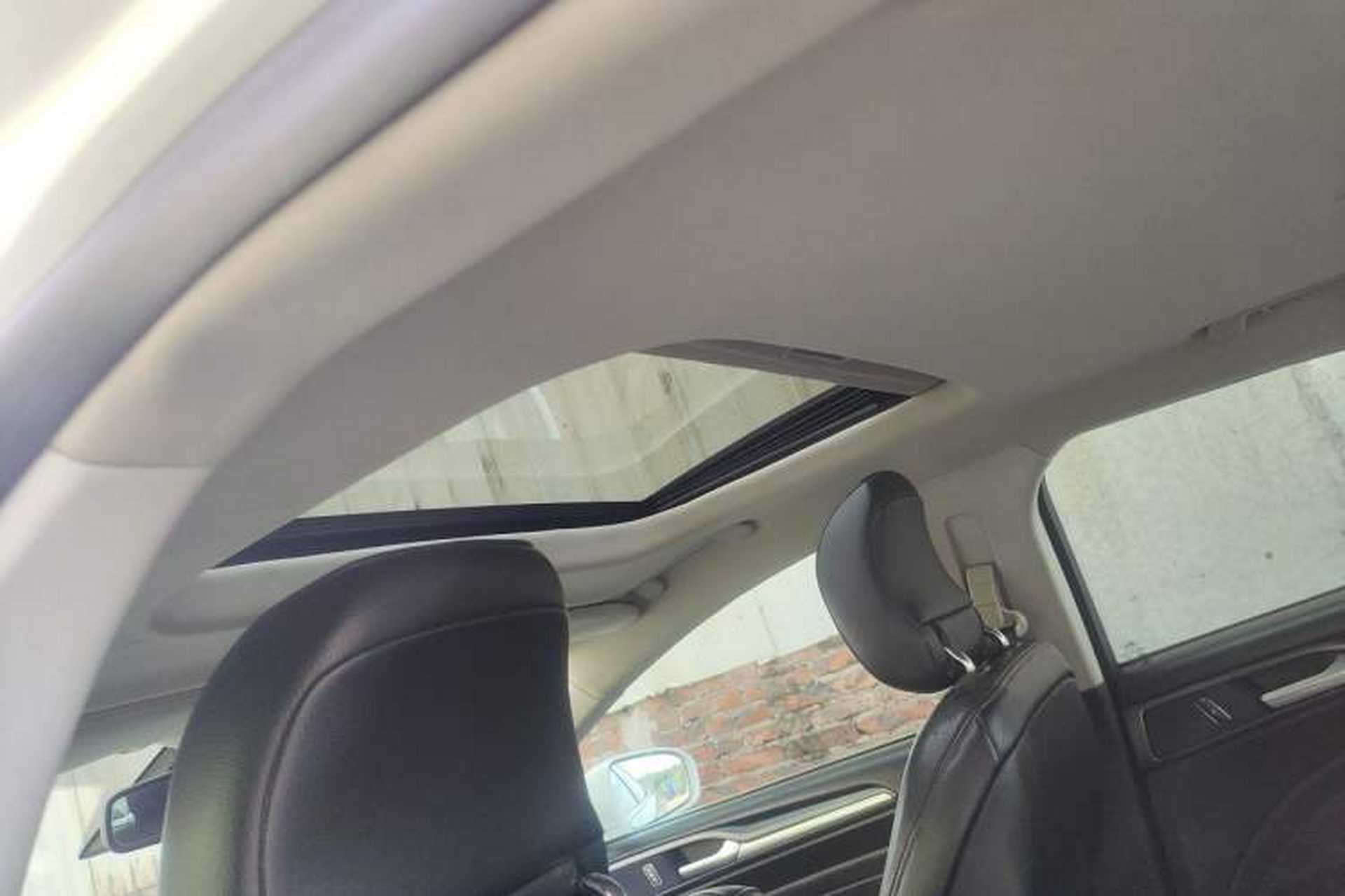 Used Ford Mondeo 2013 2.0L GTDi240 Luxury Sport Model Headliner