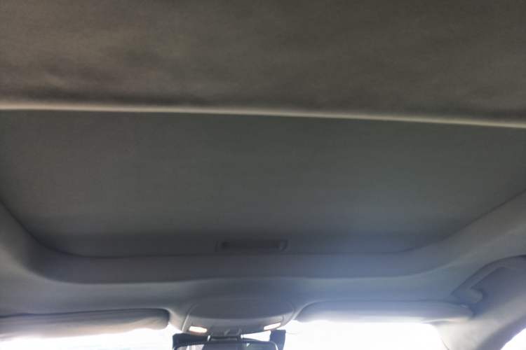 Used Ford Mondeo 2013 2.0L GTDi 200 Luxury Model Headliner