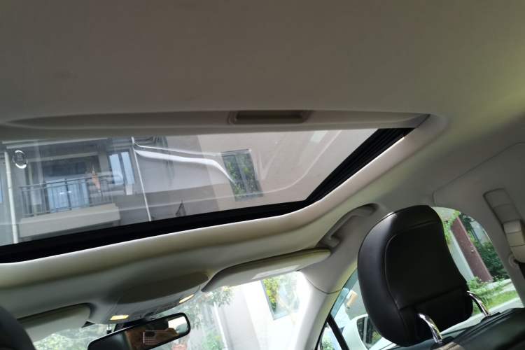 Used Ford Mondeo 2013 2.0L GTDi240 Luxury Sport Model Headliner