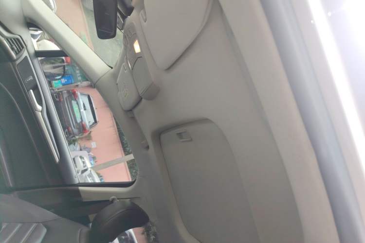 Used Ford Mondeo 2013 1.5L GTDi180 Fashion Edition Headliner