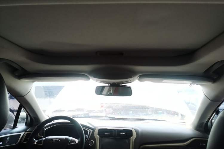 Used Ford Mondeo 2013 2.0L GTDi 200 Fashion Edition Headliner