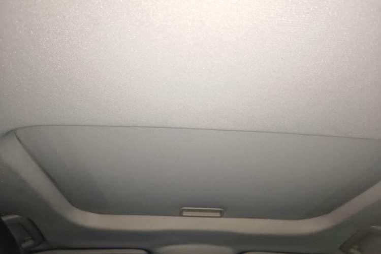 Used Ford Mondeo 2013 2.0L GTDi240 Flagship Edition Headliner