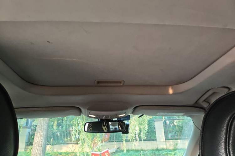 Used Ford Mondeo 2013 2.0L GTDi 200 Fashion Edition Headliner
