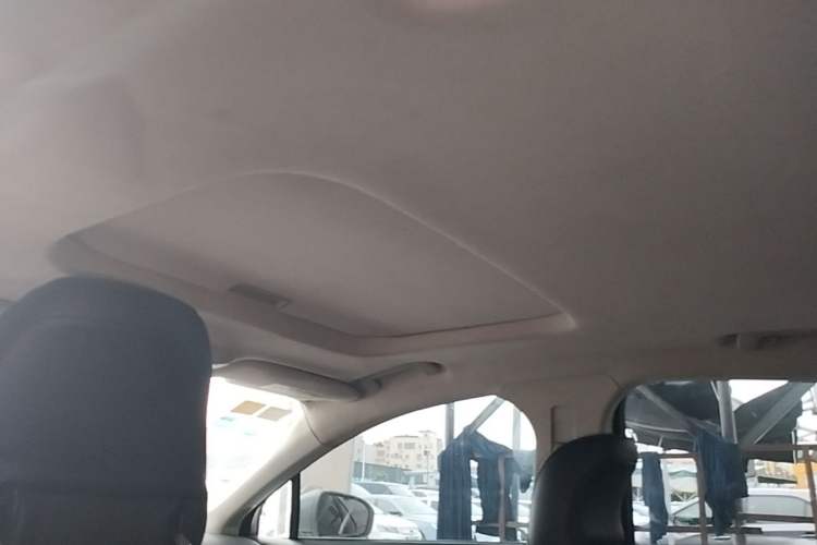 Used Ford Mondeo 2013 2.0L GTDi240 Luxury Sport Model Headliner