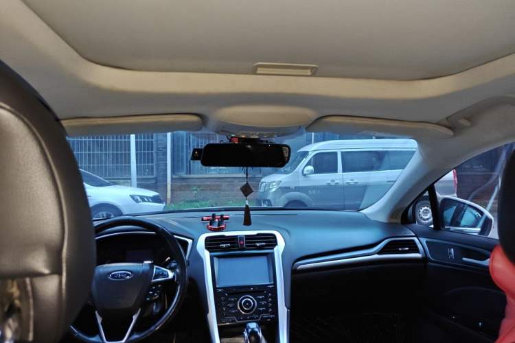 Used Ford Mondeo 2013 1.5L GTDi180 Fashion Edition Headliner