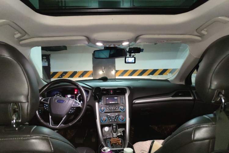 Used Ford Mondeo 2013 1.5L GTDi180 Fashion Edition Headliner