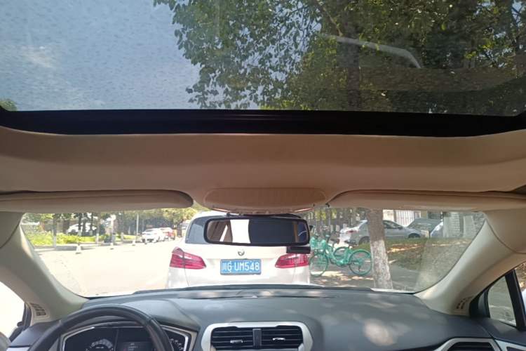Used Ford Mondeo 2013 2.0L GTDi 200 Fashion Edition Headliner