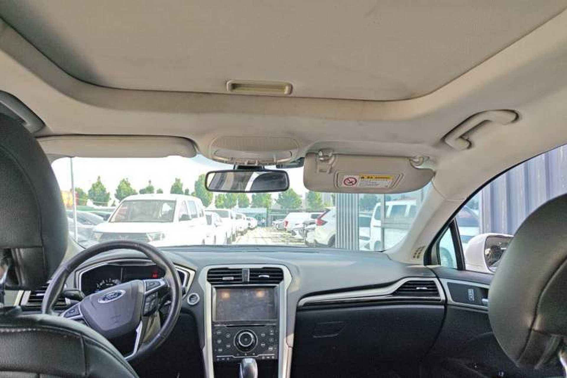 Used Ford Mondeo 2013 2.0L GTDi 200 Fashion Edition Headliner