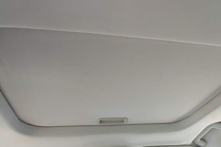 Used Ford Mondeo 2013 2.0L GTDi 200 Luxury Model Headliner