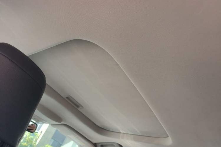 Used Ford Mondeo 2013 2.0L GTDi 200 Fashion Edition Headliner