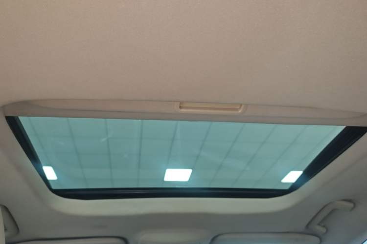 Used Ford Mondeo 2013 2.0L GTDi 200 Fashion Edition Headliner