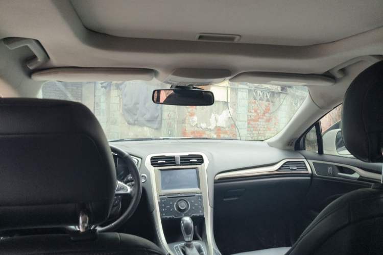 Used Ford Mondeo 2013 2.0L GTDi 200 Fashion Edition Headliner
