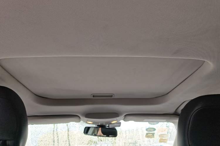 Used Ford Mondeo 2013 2.0L GTDi 200 Fashion Edition Headliner