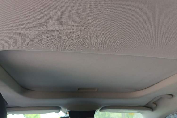 Used Ford Mondeo 2013 2.0L GTDi240 Luxury Sport Model Headliner