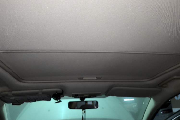 Used Ford Mondeo 2013 2.3L Fashion Edition Headliner