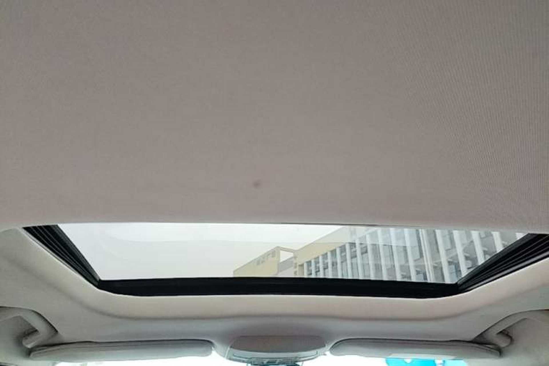 Used Ford Mondeo 2013 2.0L GTDi 200 Luxury Model Headliner