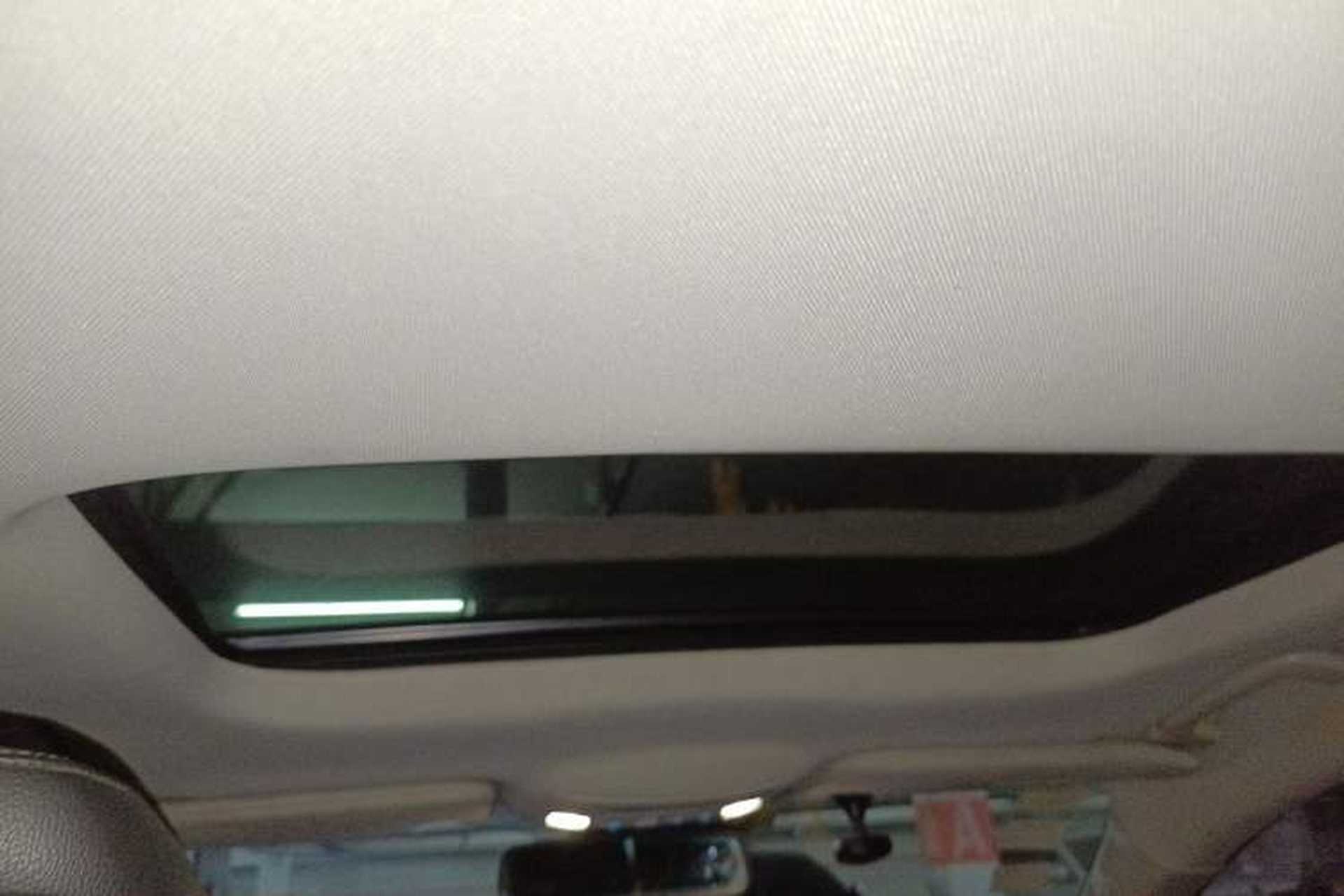 Used Ford Mondeo 2013 2.0L GTDi 200 Fashion Edition Headliner