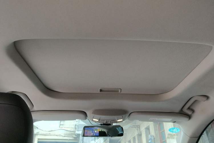 Used Ford Mondeo 2013 2.0L GTDi 200 Fashion Edition Headliner