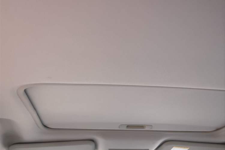 Used Ford Mondeo 2013 2.3L Luxury Model Headliner