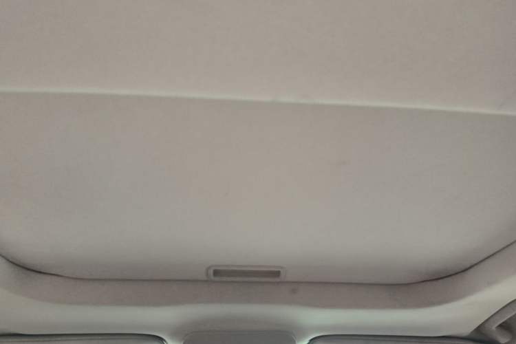Used Ford Mondeo 2013 2.0L GTDi 200 Fashion Edition Headliner