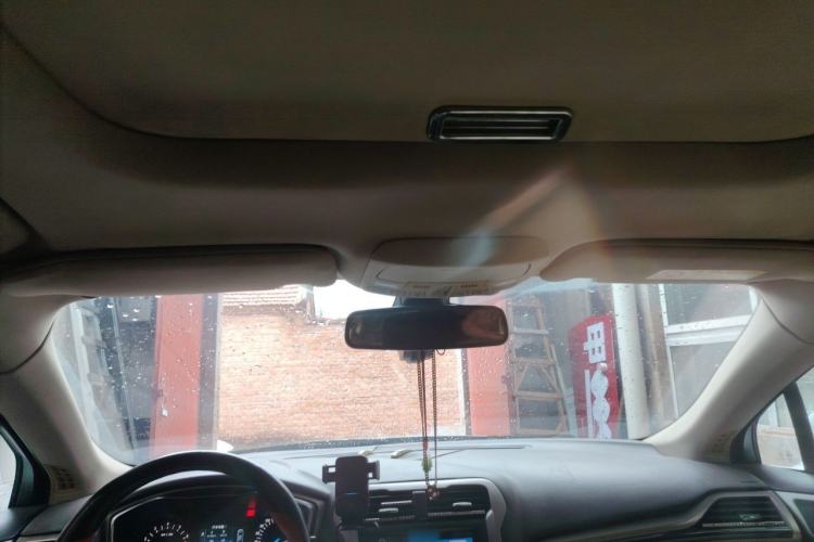 Used Ford Mondeo 2013 2.0L GTDi 200 Fashion Edition Headliner