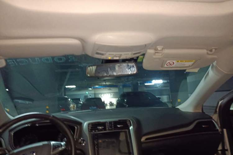 Used Ford Mondeo 2013 2.0L GTDi 200 Fashion Edition Headliner