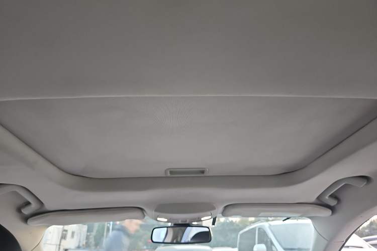 Used Ford Mondeo 2013 2.0L GTDi 200 Fashion Edition Headliner