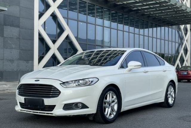 Ojetý Ford Mondeo 2013 1.5L GTDi180 Fashion Edition