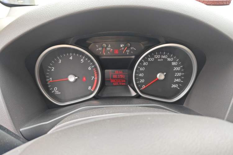Used Ford Mondeo 2013 2.3L Fashion Edition Instrument Cluster