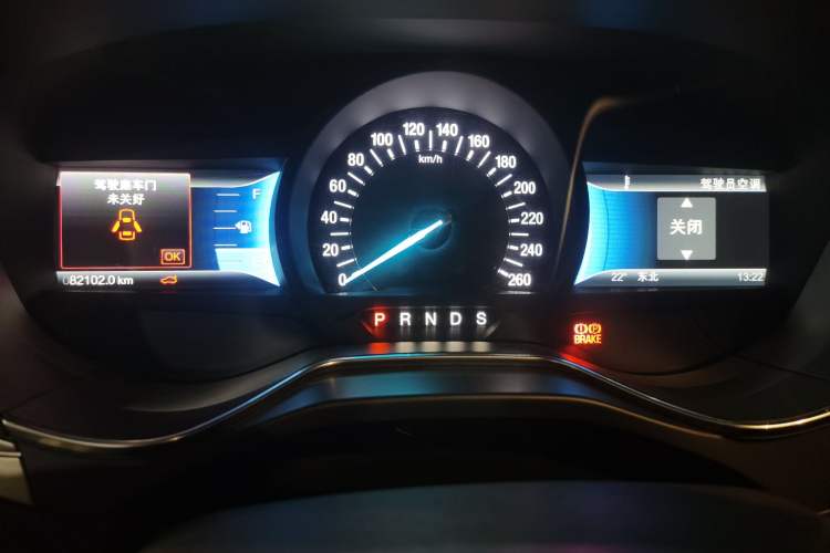 Used Ford Mondeo 2013 2.0L GTDi 200 Luxury Model Instrument Cluster