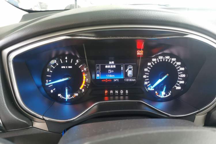 Used Ford Mondeo 2013 2.0L GTDi 200 Fashion Edition Instrument Cluster