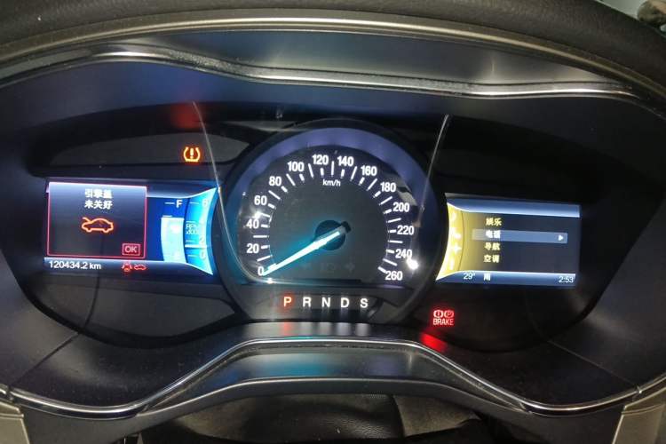 Used Ford Mondeo 2013 2.0L GTDi 200 Luxury Model Instrument Cluster