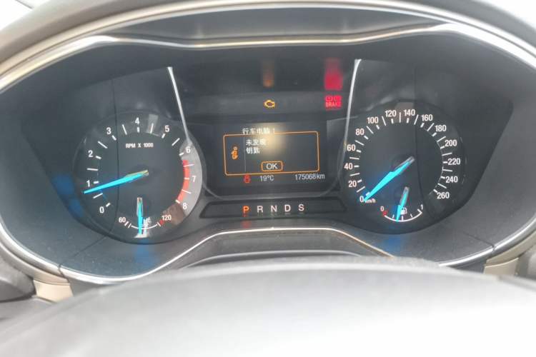 Used Ford Mondeo 2013 2.0L GTDi 200 Fashion Edition Instrument Cluster
