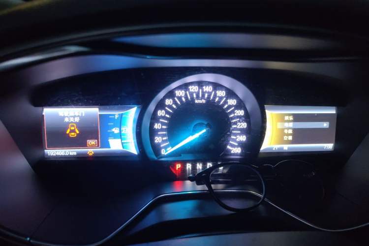 Used Ford Mondeo 2013 2.0L GTDi 200 Luxury Model Instrument Cluster