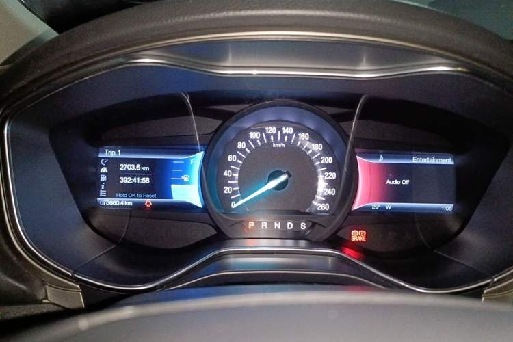 Used Ford Mondeo 2013 2.0L GTDi 200 Luxury Model Instrument Cluster