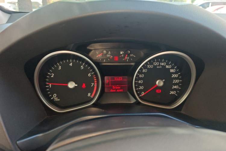 Used Ford Mondeo 2013 2.3L Fashion Edition Instrument Cluster