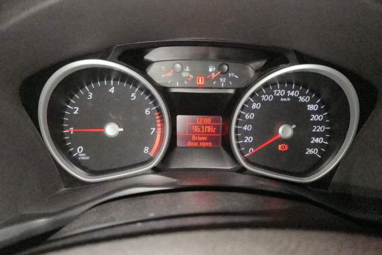 Used Ford Mondeo 2013 2.3L Fashion Edition Instrument Cluster