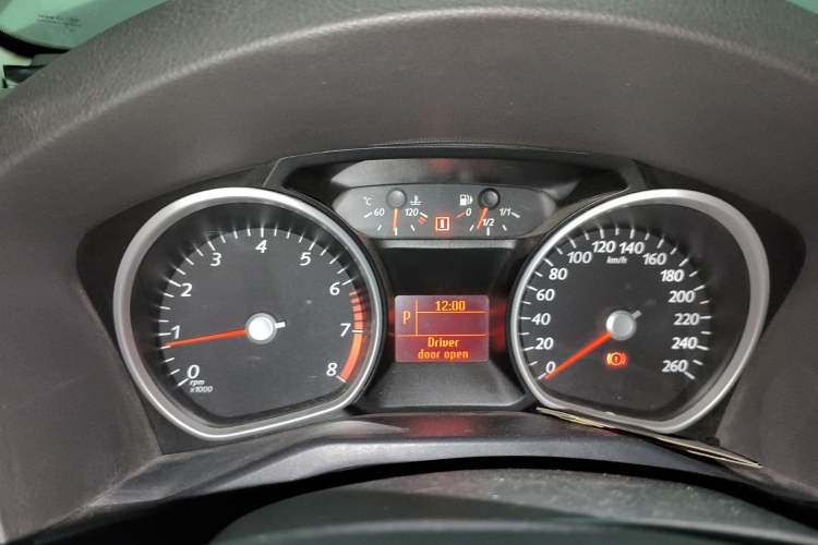 Used Ford Mondeo 2013 2.3L Fashion Edition Instrument Cluster