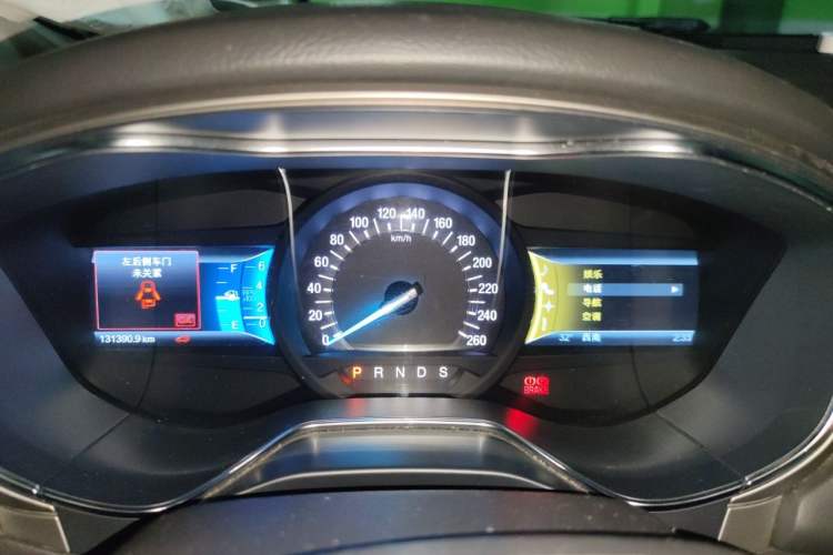 Used Ford Mondeo 2013 2.0L GTDi 200 Luxury Model Instrument Cluster