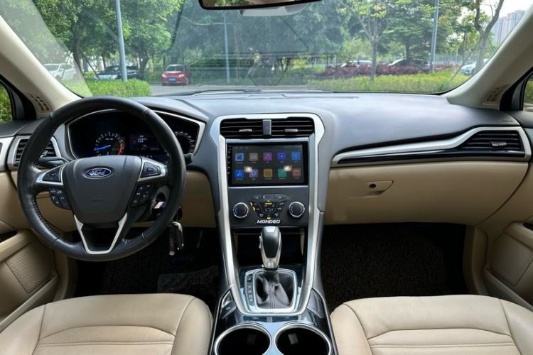 Used Ford Mondeo 2013 1.5L GTDi180 Fashion Edition Interior 1