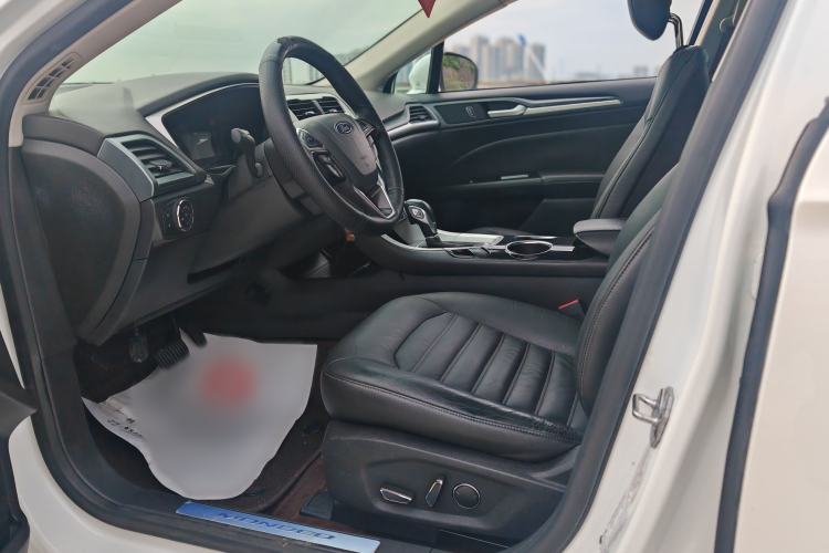 Used Ford Mondeo 2013 1.5L GTDi180 Fashion Edition Interior 2