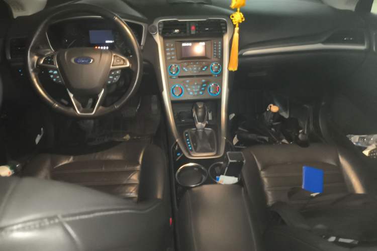 Used Ford Mondeo 2013 1.5L GTDi180 Fashion Edition Interior 2