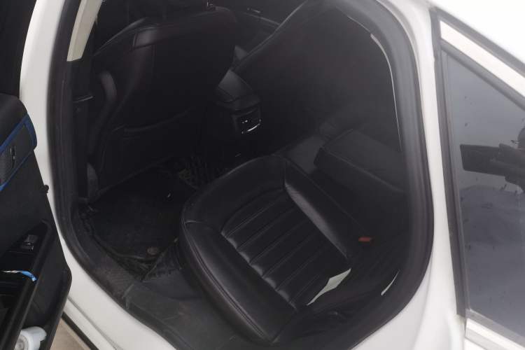 Used Ford Mondeo 2013 1.5L GTDi180 Fashion Edition Interior 2